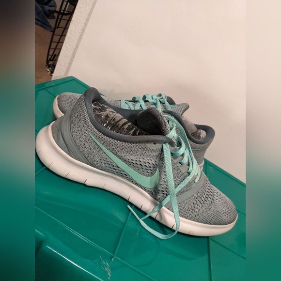 Nike free rn - Picture 4 of 6